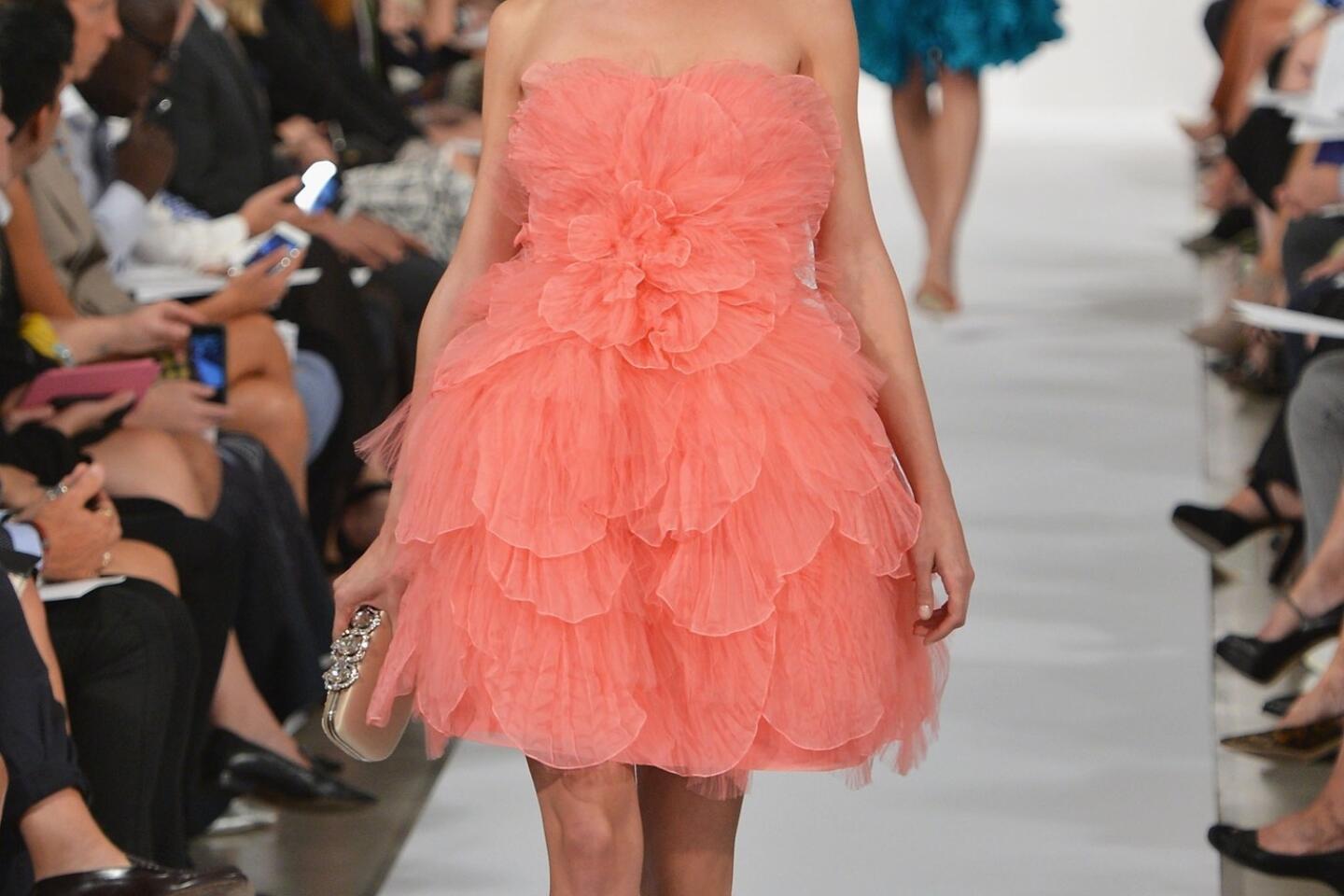 Oscar de la renta spring sales 2014